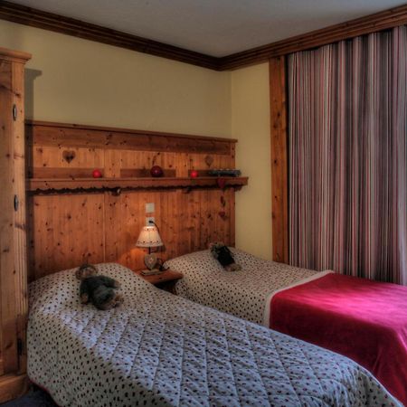 Le Cheval Blanc - Village Montana Валь-Торанс Екстер'єр фото
