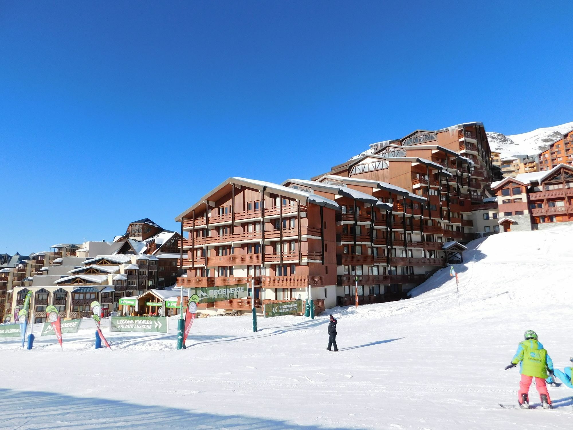 Le Cheval Blanc - Village Montana Валь-Торанс Екстер'єр фото
